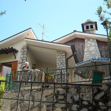 Esclusivo Chalet Immerso Nel Verde Filettino Exterior photo